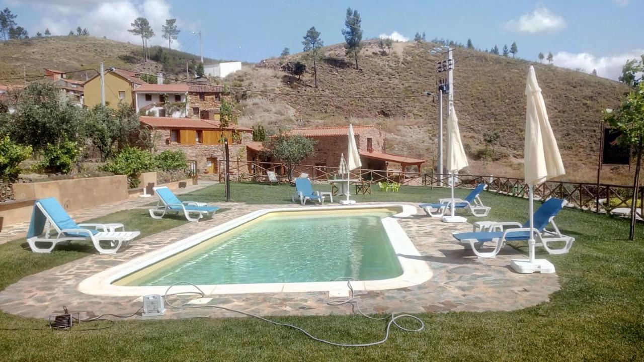 Refugio Do Raposo/Casa Altair Villa Montes da Senhora Exteriör bild